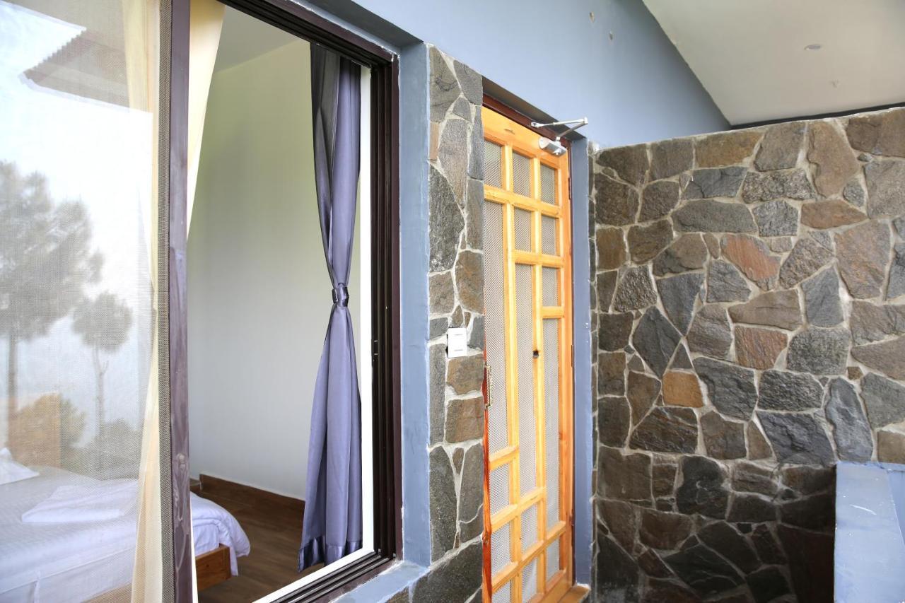The Buransh Inn Almora Extérieur photo