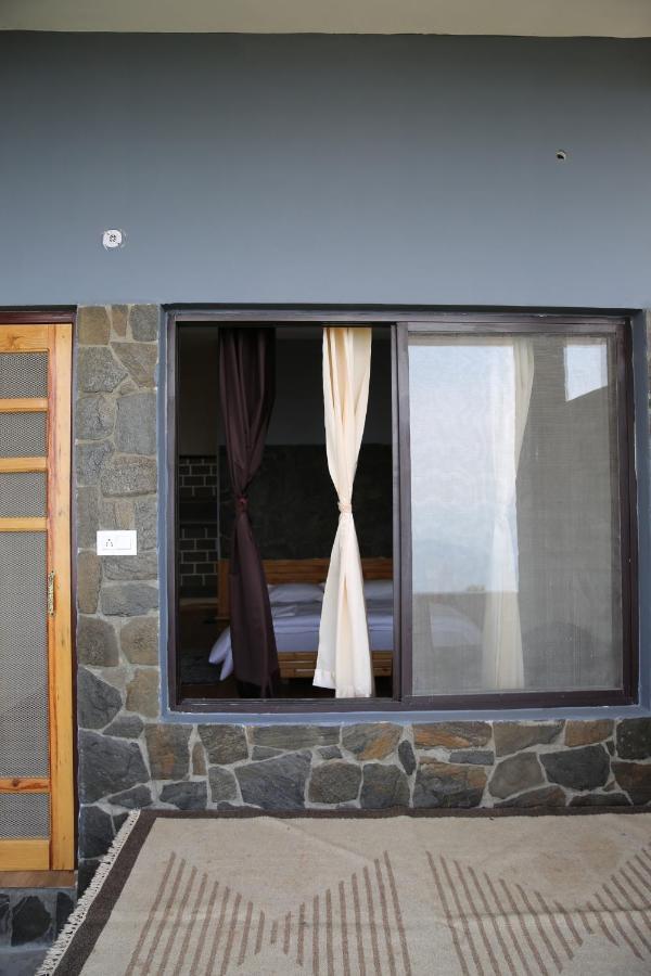 The Buransh Inn Almora Extérieur photo